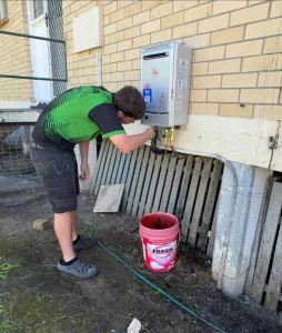 Craig-Eveleigh-Plumbing-Case-Stu (9)